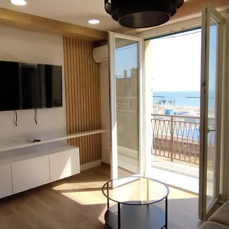 アパート Pomposa Grand Premium Sea View