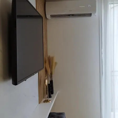 Pomposa Grand Premium Sea View *