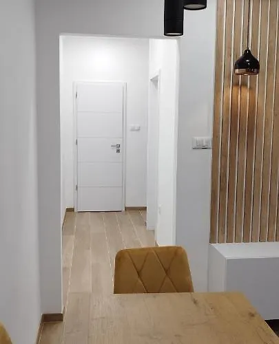 Pomposa Grand Premium Sea View Lejlighed