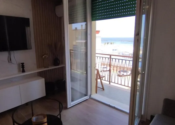 Pomposa Grand Premium Sea View Lejlighed *
