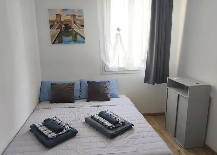 Pomposa Grand Premium Sea View Lejlighed *