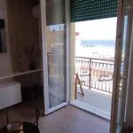 Pomposa Grand Premium Sea View Apartment *