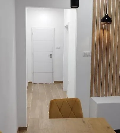 Pomposa Grand Premium Sea View Apartment