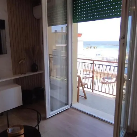 Pomposa Grand Premium Sea View Appartement *