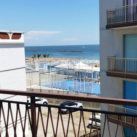 公寓 Pomposa Grand Premium Sea View *